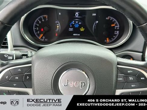 Used 2022 Jeep Grand Cherokee Limited w/ Tech Group image 11
