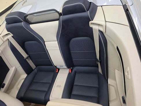 Used 2016 Mercedes-Benz E 550 Cabriolet image 27