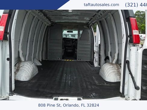Used 2020 Chevrolet Express 2500 Extended w/ Communications Package RWD image 10