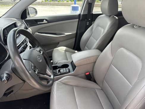 Used 2020 Hyundai Tucson Value FWD image 18