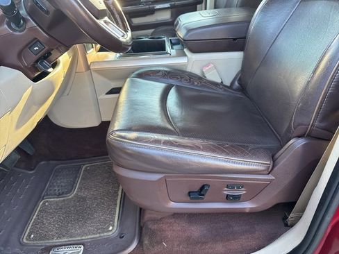 Used 2015 RAM 1500 Laramie Longhorn w/ Convenience Group image 17