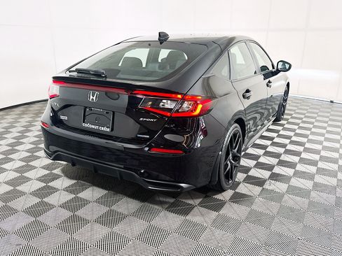 Used 2025 Honda Civic Sport image 3