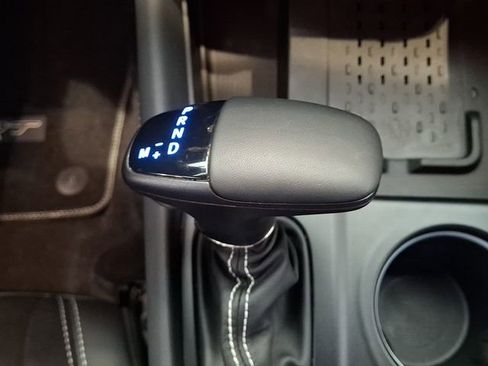 Used 2025 Dodge Durango SRT Hellcat w/ Trailer Tow Group IV AWD/4WD image 7