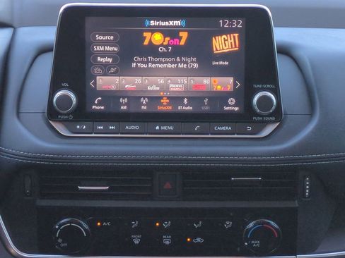 Used 2021 Nissan Rogue S image 18