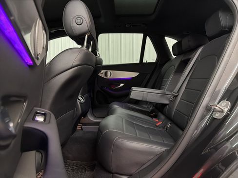 Used 2020 Mercedes-Benz GLC 300 image 28