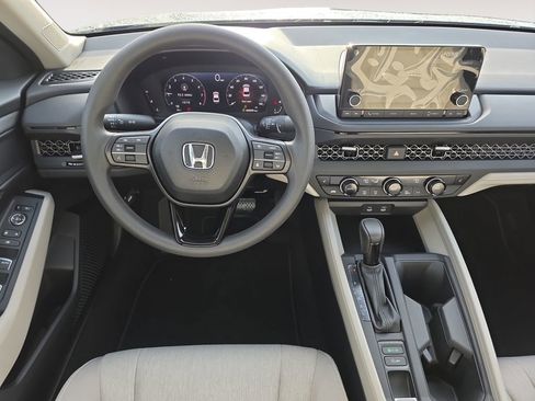 New 2025 Honda Accord SE image 10