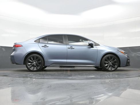 Used 2023 Toyota Corolla SE FWD image 32