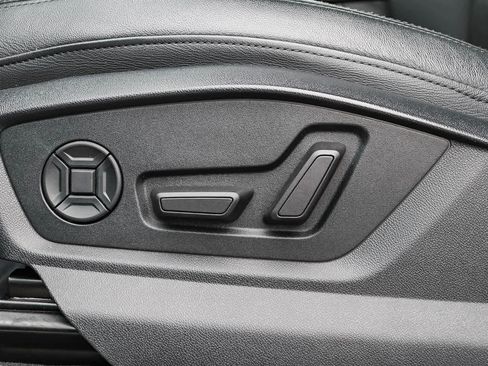 Used 2023 Audi Q7 2.0T Premium w/ Convenience Package image 51