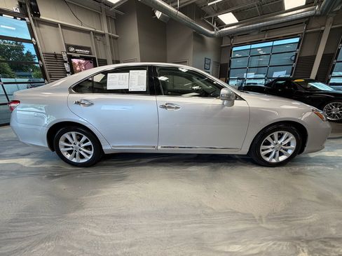 Used 2010 Lexus ES 350 FWD image 31