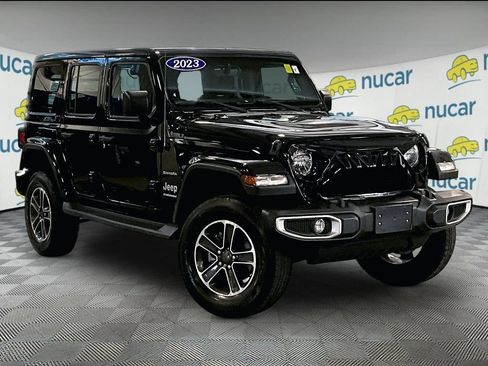 Used 2023 Jeep Wrangler Unlimited Sahara AWD/4WD image 1