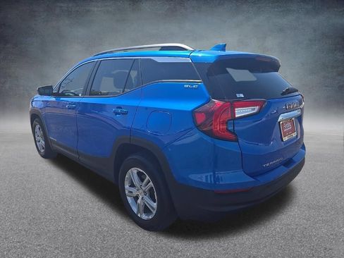 Certified 2024 GMC Terrain SLE w/ Driver Convenience Package FWD image 6