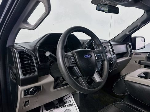 Used 2018 Ford F150 XLT AWD/4WD image 9