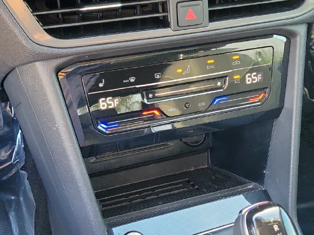 Certified 2026 Volkswagen Taos SE FWD image 24
