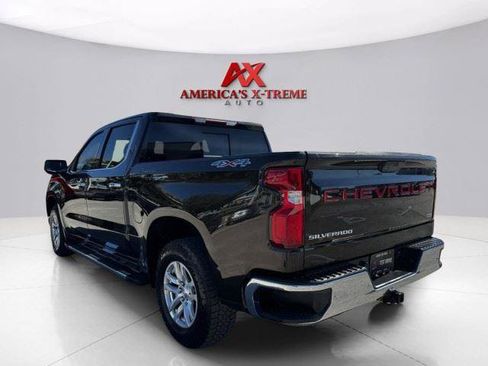 Used 2020 Chevrolet Silverado 1500 LTZ w/ LTZ Plus Package AWD/4WD image 3