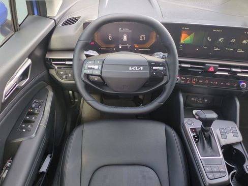 New 2026 Kia Sportage EX FWD image 15