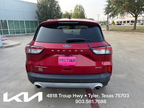 Used 2021 Ford Escape Titanium AWD/4WD image 9