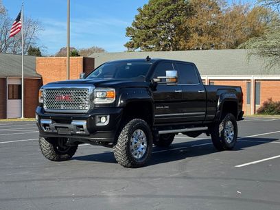 Used 2016 GMC Sierra 2500 Denali w/ Duramax Plus Package