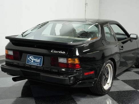 Used 1986 Porsche 944 Turbo image 10