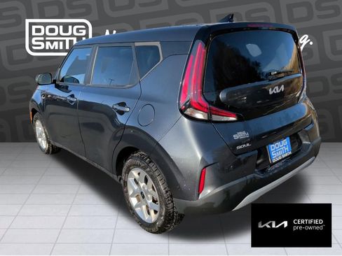 Certified 2023 Kia Soul LX w/ LX Technology Package image 2