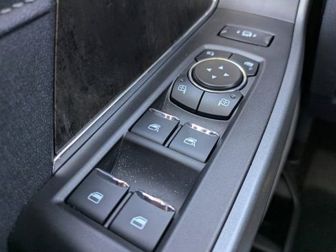 New 2026 Ford F250 Lariat w/ Black Appearance Package image 23