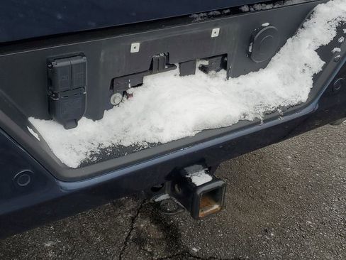 Used 2023 GMC Sierra 1500 Denali Ultimate image 34