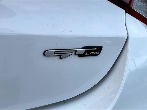 Used 2022 Kia K5 GT-Line image 9
