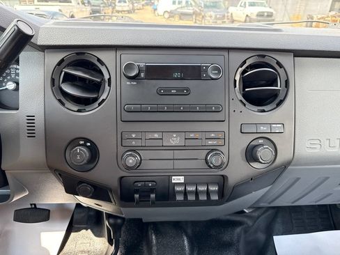 Used 2015 Ford F250 XL w/ Power Equipment Group AWD/4WD image 7