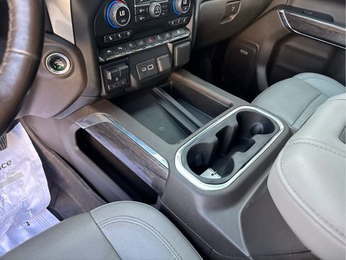 Used 2021 Chevrolet Silverado 1500 LTZ w/ LTZ Premium Package image 30