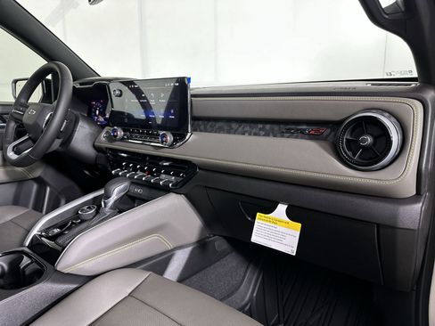 New 2026 Chevrolet Colorado ZR2 w/ Technology Package image 64