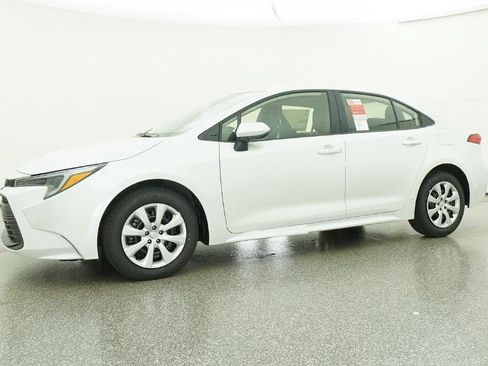 New 2026 Toyota Corolla LE image 7