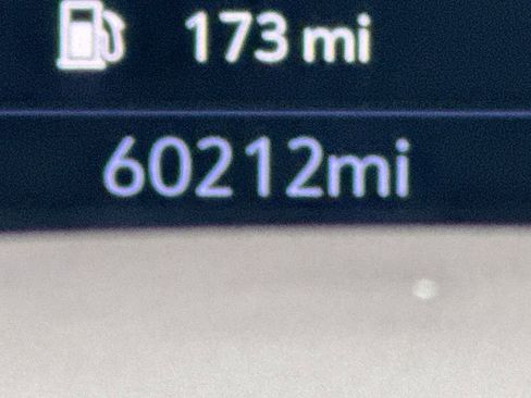 Certified 2021 GMC Yukon Denali image 13