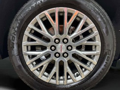 Used 2024 GMC Acadia Denali w/ Super Cruise Package image 35