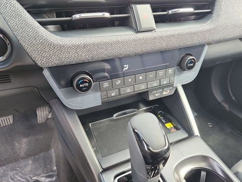 New 2026 Subaru Outback Premium AWD/4WD image 19