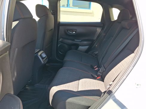 Used 2024 Honda HR-V Sport image 10