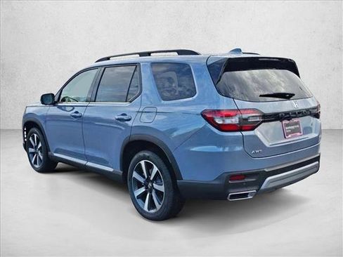 New 2025 Honda Pilot Elite image 7