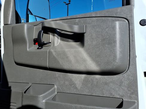 Used 2020 Chevrolet Express 3500 w/ Power Convenience Package image 30