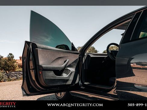Used 2024 Tesla Model 3 Standard Range RWD image 16