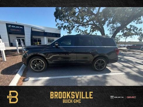 Used 2024 Ford Expedition Limited RWD image 1