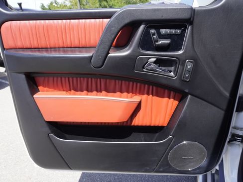 Used 2015 Mercedes-Benz G 550 image 17