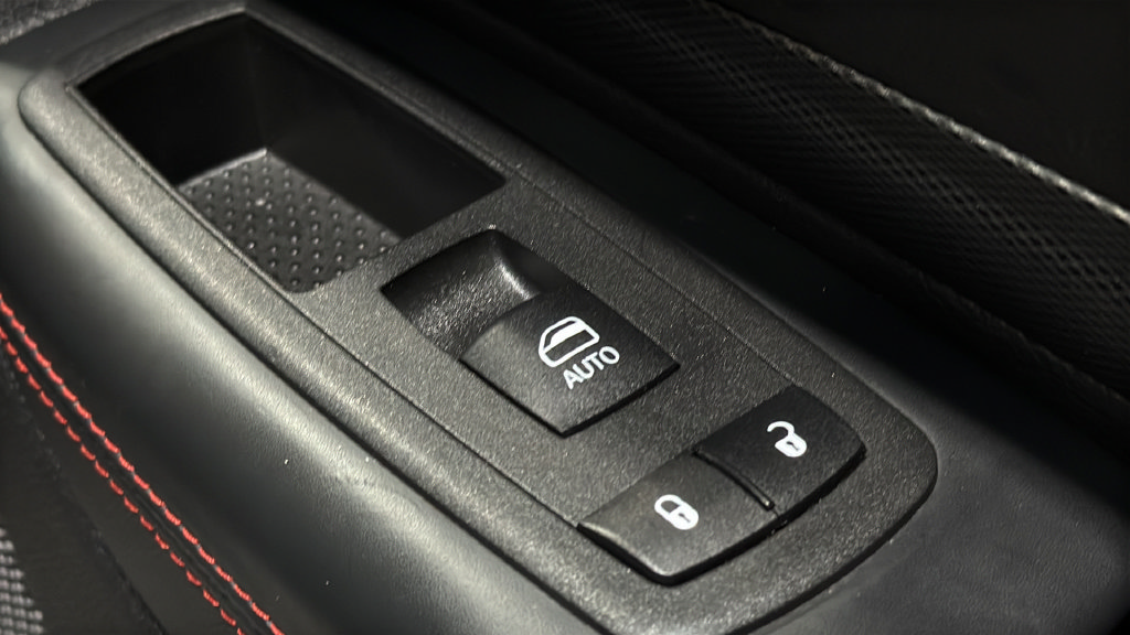 Used 2025 Dodge Durango R/T AWD/4WD image 10