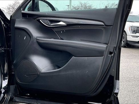 Used 2023 Buick Envision Essence w/ Sport Touring Package image 23