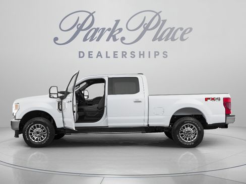 Used 2022 Ford F350 King Ranch w/ Tremor Off-Road Package AWD/4WD image 4