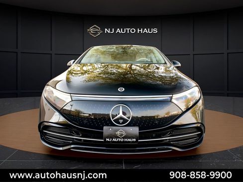 Used 2023 Mercedes-Benz EQS 450+ 4MATIC Sedan image 3