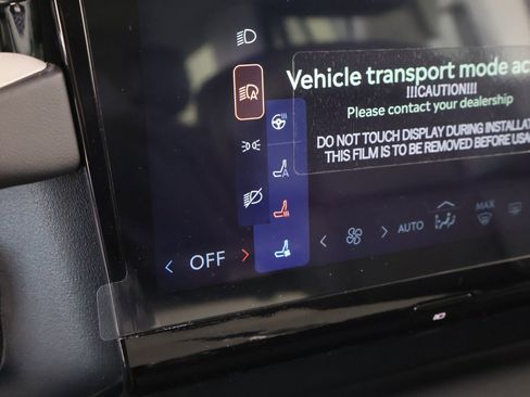 New 2026 Lincoln Navigator Premiere AWD/4WD image 7