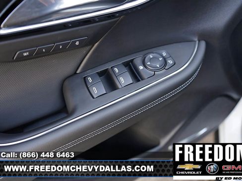 New 2024 Buick Envision Preferred image 38