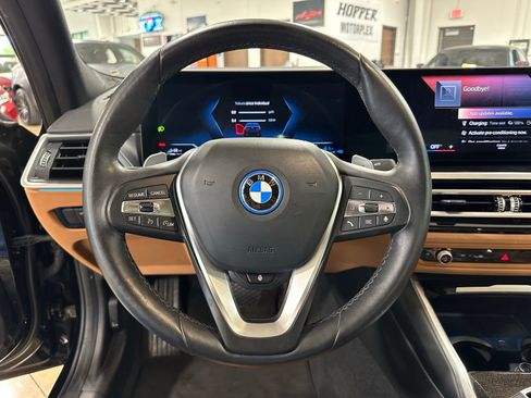 Used 2023 BMW 330e w/ Premium Package image 15