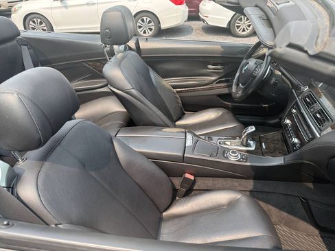 Used 2012 BMW 640i Convertible RWD image 14
