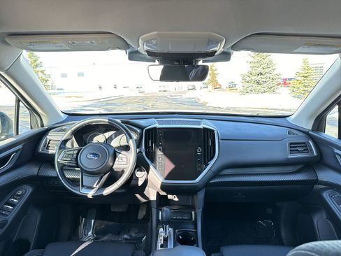 Used 2023 Subaru Ascent Premium w/ Convenience Package image 22