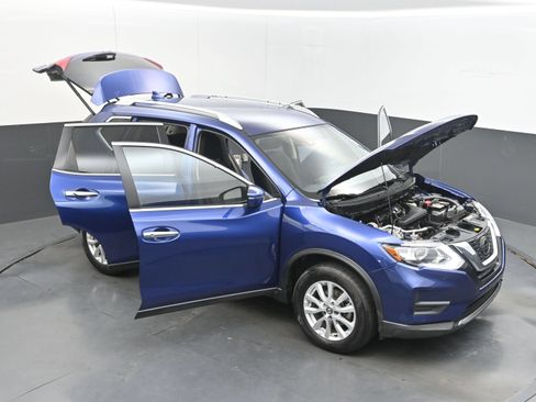 Used 2019 Nissan Rogue SV AWD/4WD image 39