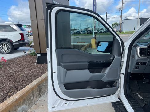 Used 2021 Ford F150 XL w/ FX4 Off-Road Package AWD/4WD image 10